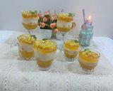 A picture of step 5 of Painapple custard pudding with painapple jelly.