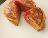 A picture of step 8 of Vanilla flavoured,strawberry jam pancakes.
