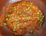 A picture of step 8 of Restaurant Style Matar Paneer.