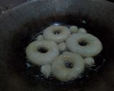 Foto langkah ke 5 dari resep 70. Donut ala Jco.
