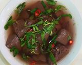 Hình bước làm 4 của món Tiết luộc mềm mịn