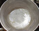 A picture of step 2 of New Year Cake.