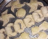 Foto del paso 12 de la receta: • Facturas hojaldradas como de panadería 🥐 •