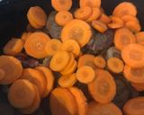 Foto del paso 2 de la receta: Osobuco al tinto en olla de cocción lenta