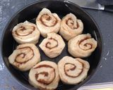 A picture of step 7 of Cinnamon Buns.