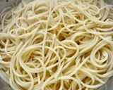 Foto del paso 5 de la receta: Spaghetti con grelos y shiitakes