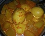 Foto langkah ke 5 dari resep Gulai telor kentang.