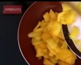 A picture of step 3 of Mango Frooti.