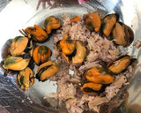 Foto del paso 2 de la receta: 300. Tomates rellenos de ensaladilla de arroz (principal arroz)