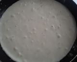 Foto del paso 4 de la receta: Pizza con masa de papa hecha en sartén...🤔🤨🙄🍕🧀🍳🌰🍆🧀🍕