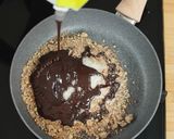 Foto langkah ke 2 dari resep Mochi Wijen Isi Kacang Devina Hermawan.