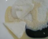 A picture of step 2 of Tripe layered chocolate nutty truffle.