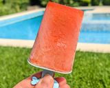 Foto del paso 4 de la receta: 🍓 Helado de frutilla y naranja en palito 🍊