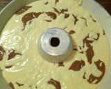 Foto langkah ke 5 dari resep Bolu Marble Putih Telur.