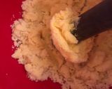 A picture of step 1 of Marble pound cake.