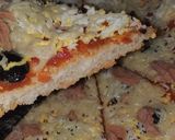 صورة لخطوة 4 من وصفة بيتزا العجينة الجاهزة 🍕