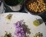 A picture of step 1 of Palak Chole.