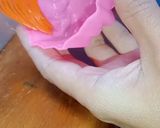 Foto langkah ke 5 dari resep Bolu kukus semangka.