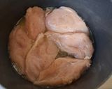 Foto del paso 2 de la receta: Pechugas al vino blanco