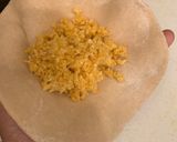 A picture of step 1 of Cauliflower Paratha.