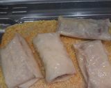 Foto langkah ke 2 dari resep Lumpia Kue Keranjang Tabur Wijen.