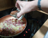 Foto del paso 4 de la receta: Pepitoria de pollo y/o gallina
