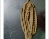 A picture of step 9 of Pumpkin Shakkarpara.