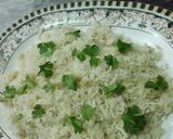 A picture of step 6 of Chicken flavored simple rice.