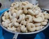 Foto langkah ke 4 dari resep 54. Kacang Mente Goreng Gurih dan Renyah.