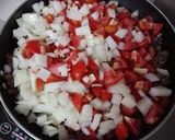 Hình bước làm 2 của món Thịt bò băm sốt cà