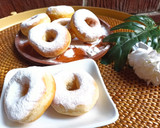 Foto langkah ke 5 dari resep Donat.
