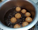 A picture of step 7 of Chocolate Roshogolla.