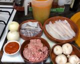 Foto del paso 1 de la receta: Calamares rellenos mar y tierra