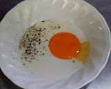 รูปขั้นตอนการทำที่ 1 ของ ขนมปังไส้กรอกไข่เจียวแฮมไก่