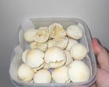 Foto langkah ke 12 dari resep Brazilian Cheese Bread 'Pão de queijo' Roti Gluten Free.