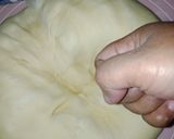 Foto langkah ke 5 dari resep Roti Abon Mayo.