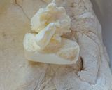 Foto del paso 3 de la receta: Rolls de leche condensada y coco🤪