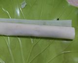 Foto langkah ke 3 dari resep Chocolate Cheese Roll.