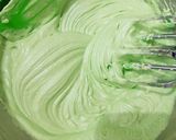 Foto langkah ke 4 dari resep Condensed Milk Pound.