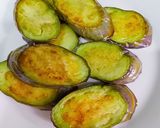 Hình bước làm 3 của món Cà tím kho xá xị chay