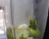 A picture of step 2 of Avacado and apple smoothie.