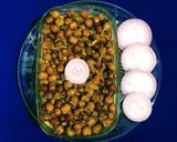 A picture of step 5 of Chana Masala.