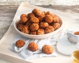 Foto langkah ke 6 dari resep Sago Palm cheese Ball - Gluten free.