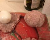 A picture of step 6 of Easy Scotch Eggs.