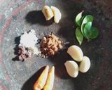 Foto langkah ke 1 dari resep Sayur trancam (salad Jawa).