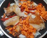 Foto del paso 2 de la receta: Pollo a la portuguesa
