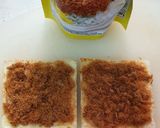 Foto langkah ke 3 dari resep 117. Sandwich Gulung Abon Sapi.