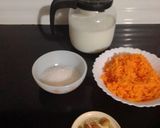 A picture of step 1 of Carrot kheer.