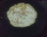 A picture of step 2 of Wheet chilla with tea.