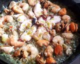 Foto del paso 5 de la receta: Mariscos saborizados, con arroz y Spirulina. #MERCADO #entrenado